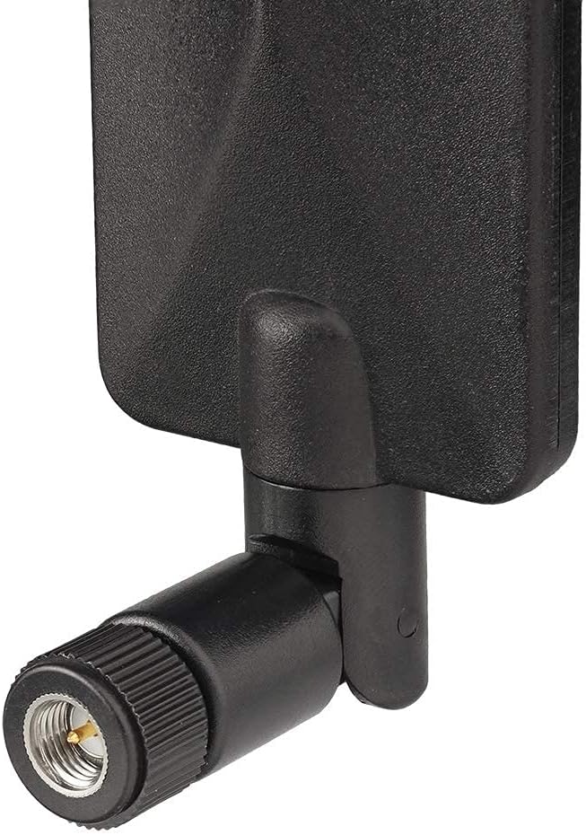 Detail of gold-plated SMA male (inner pin) connector for Bingfu high-gain antenna