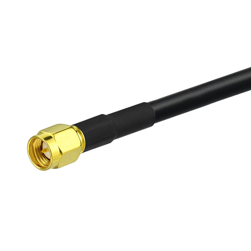 Detailed view of the SMA male (internal thread with pin) and SMA female (external thread with hole) interfaces
