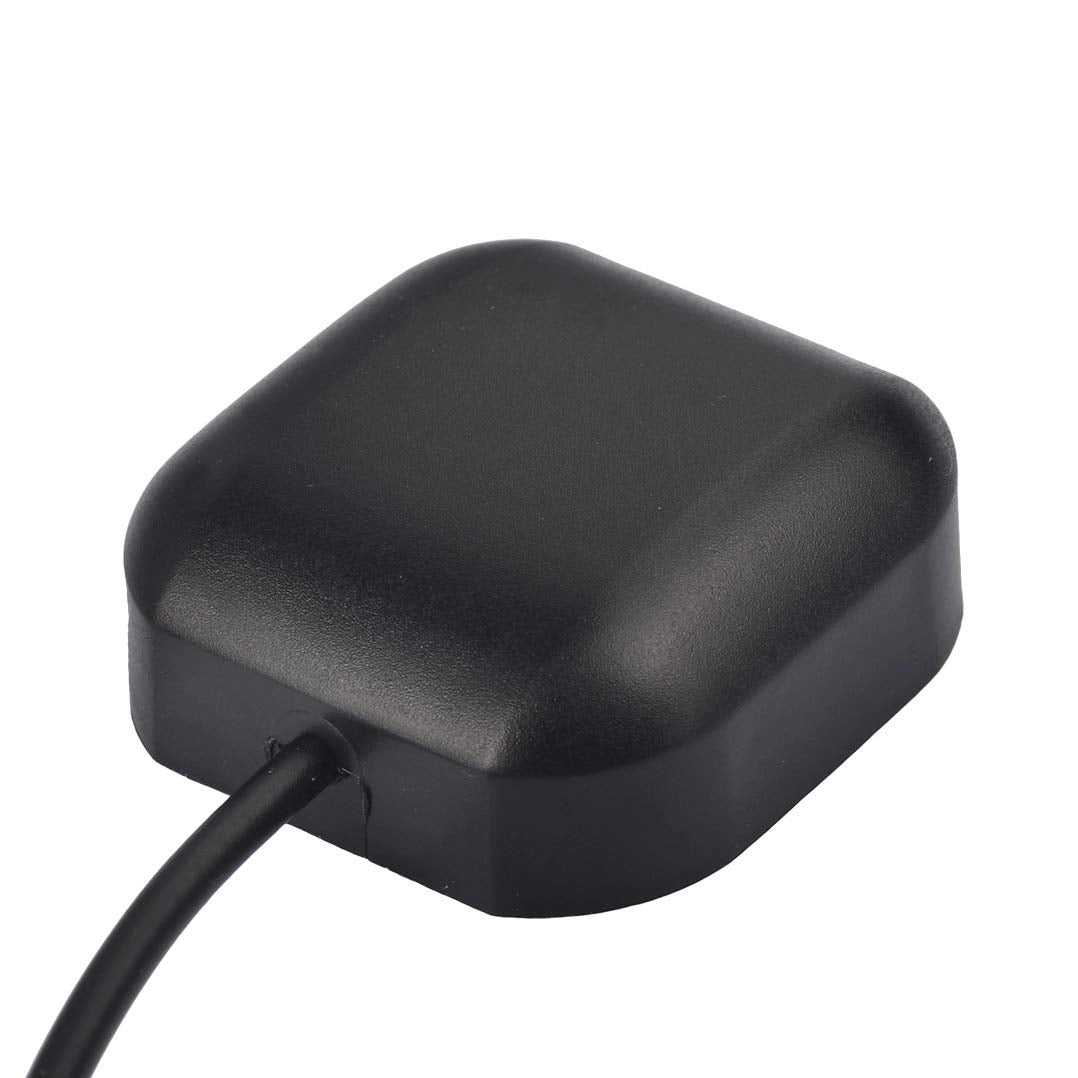 High-sensitivity active GPS receiver with a magnetic waterproof base, designed for concealed dashboard or external vehicle mounting