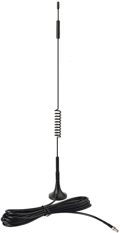 Close-up of the 7dBi antenna rod and strong magnetic base for secure mounting on metal surfaces