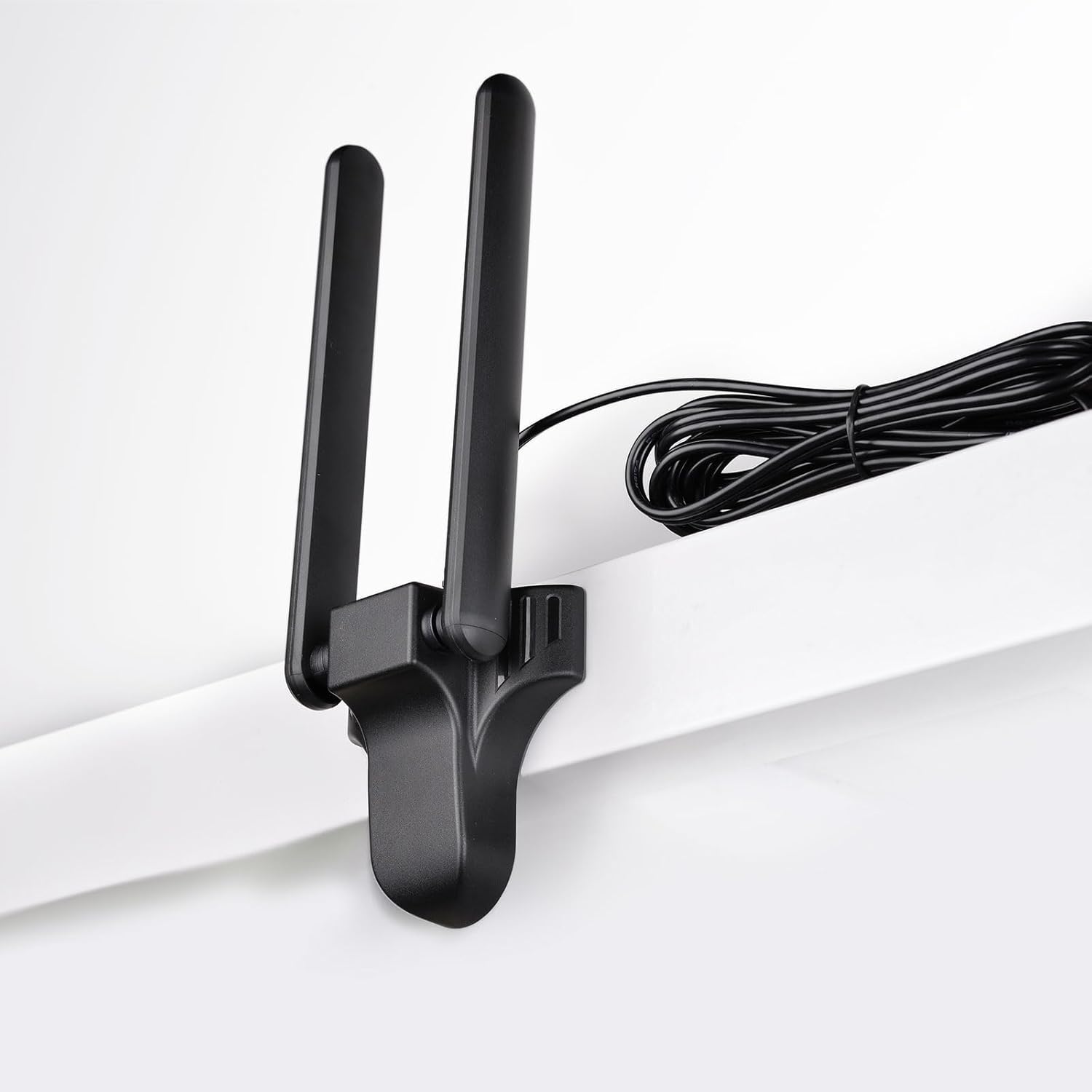 Mounting the Bingfu magnetic antenna base on top of a desktop PC chassis for unobstructed WiFi 6E signal