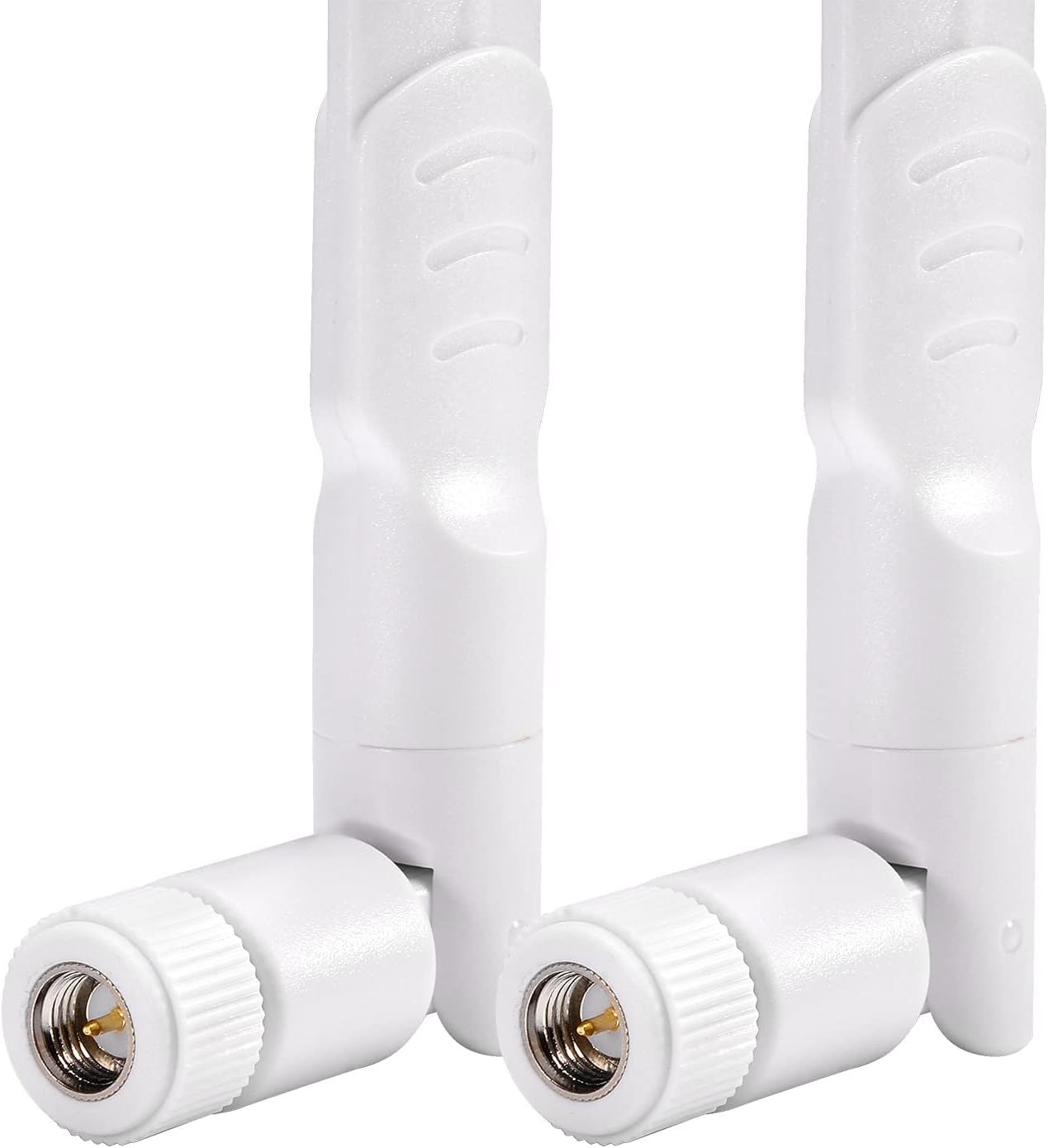 Pair of high-gain cellular antennas for MIMO router signal enhancement