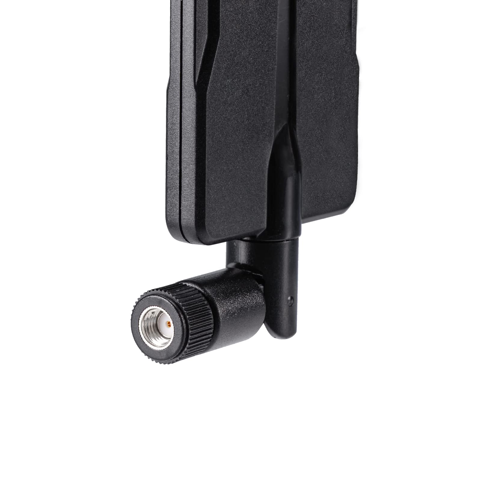 RP-SMA male connector detail (threaded inside, no center pin) for cellular trail cams