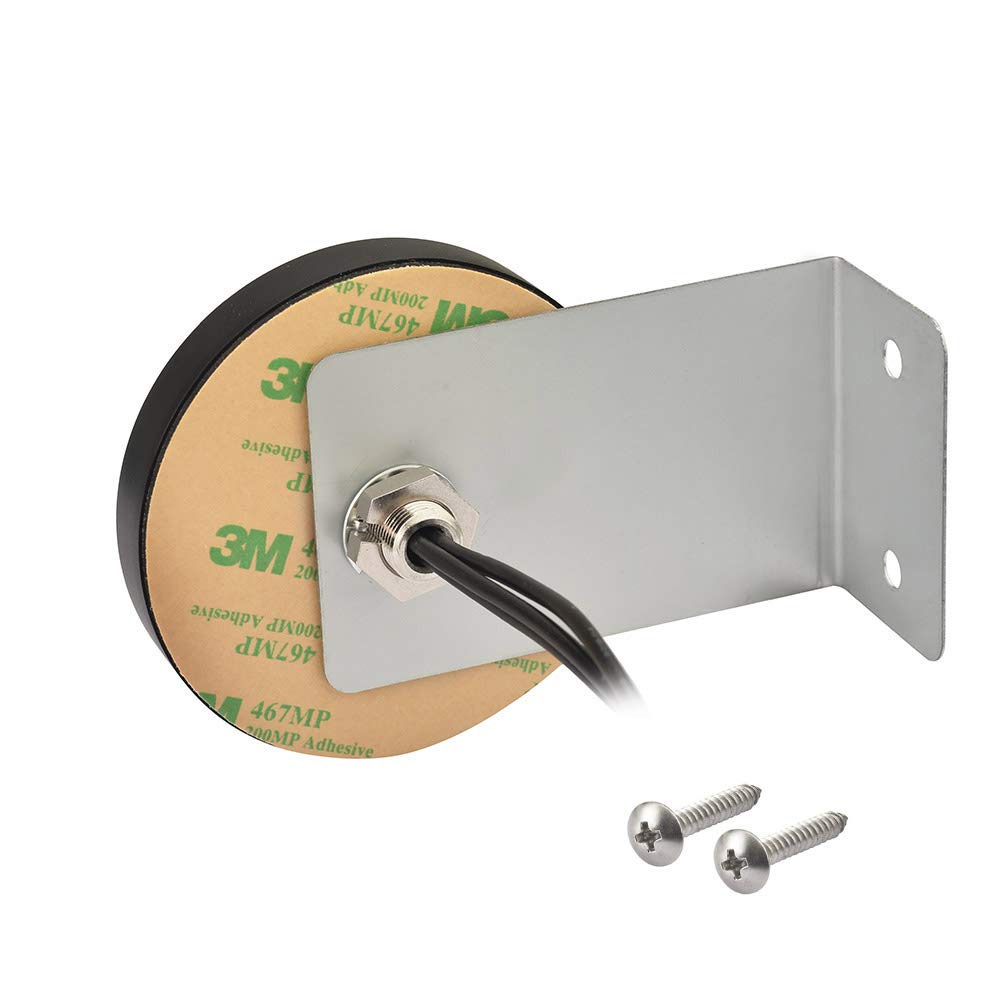 Close-up of the ultra-flexible antenna body, showing its ability to bend and recover shape without damage